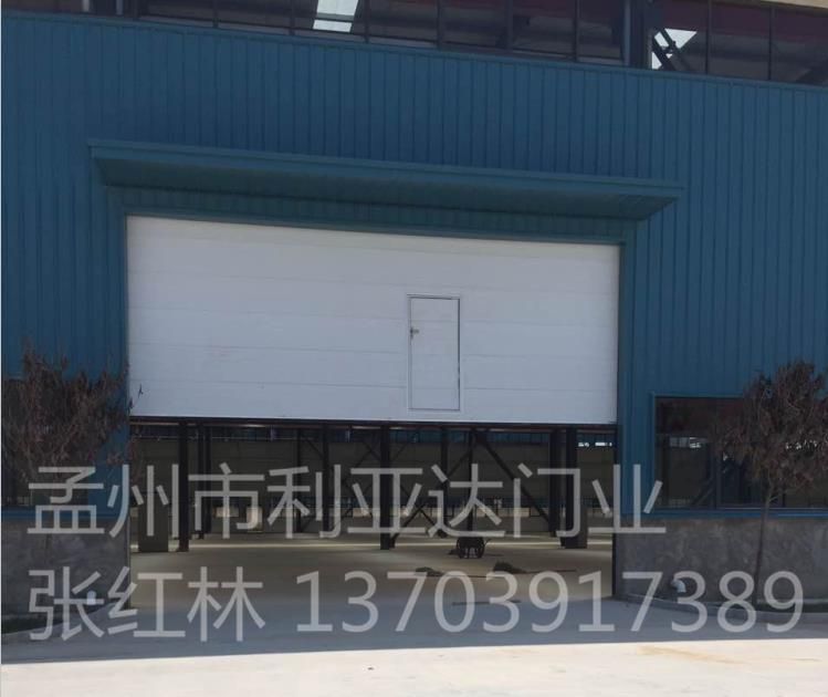 大型工业提升门施工工地——开封